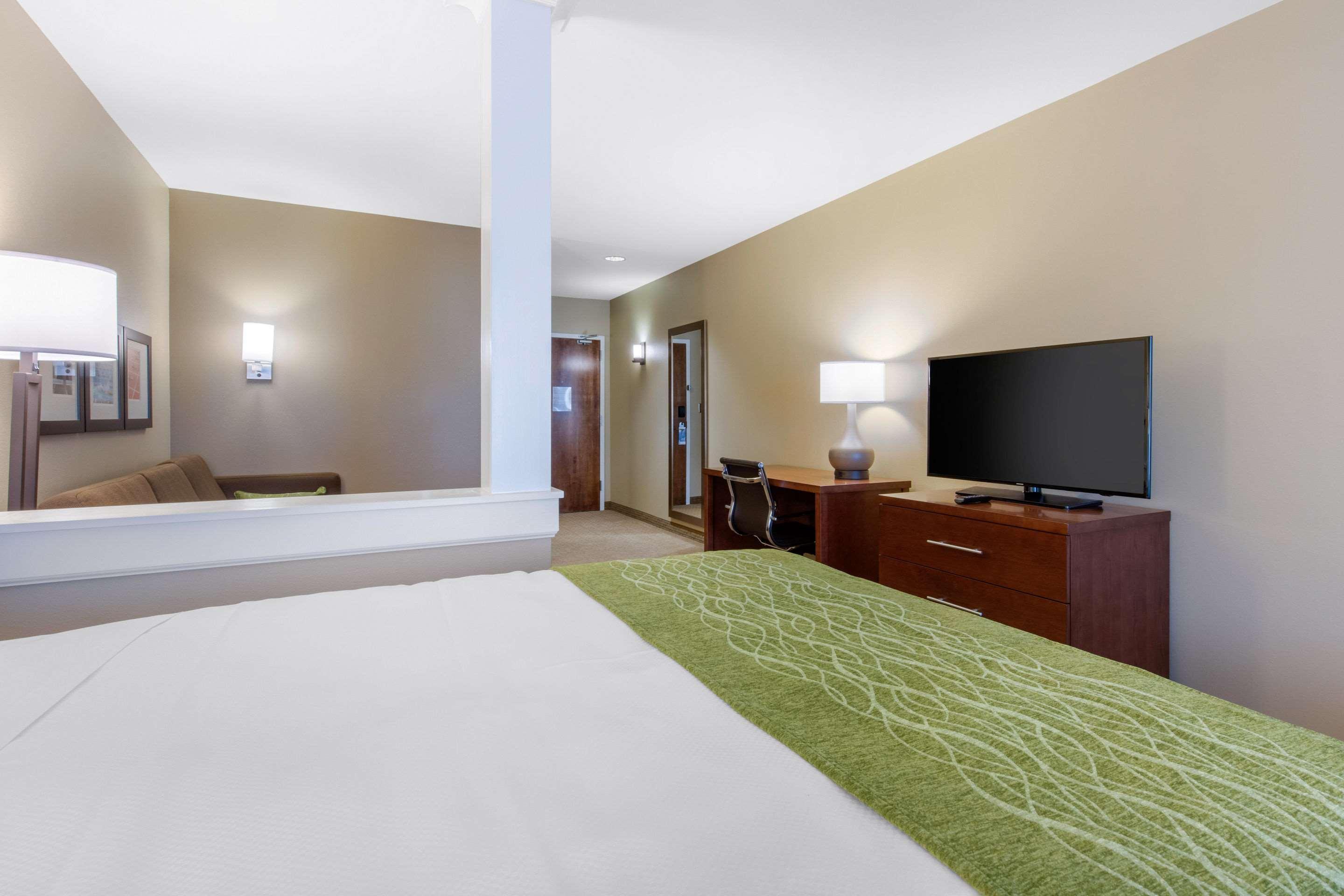 Comfort Inn & Suites At Crossplex Village Birmingham Eksteriør bilde