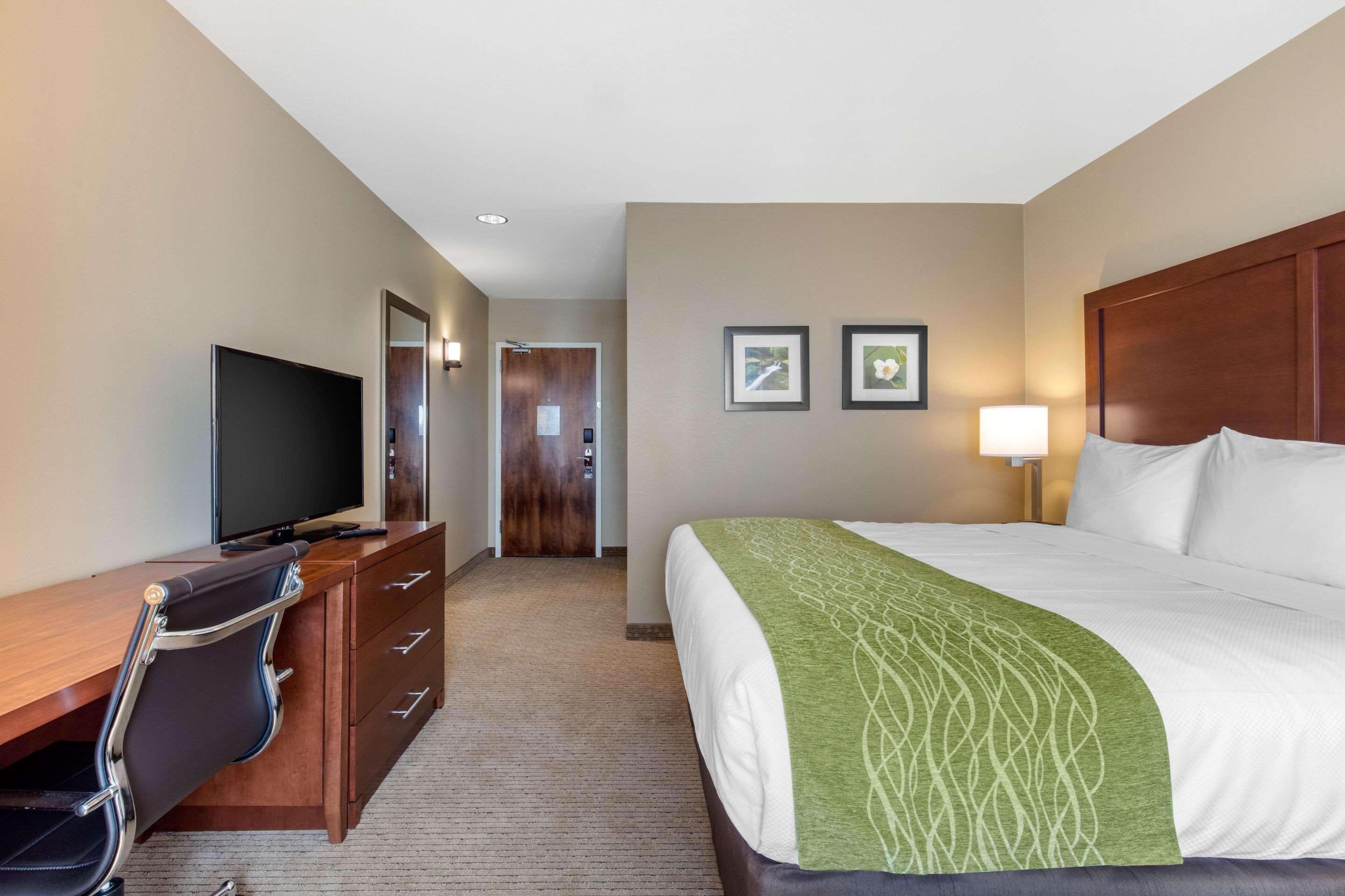 Comfort Inn & Suites At Crossplex Village Birmingham Eksteriør bilde