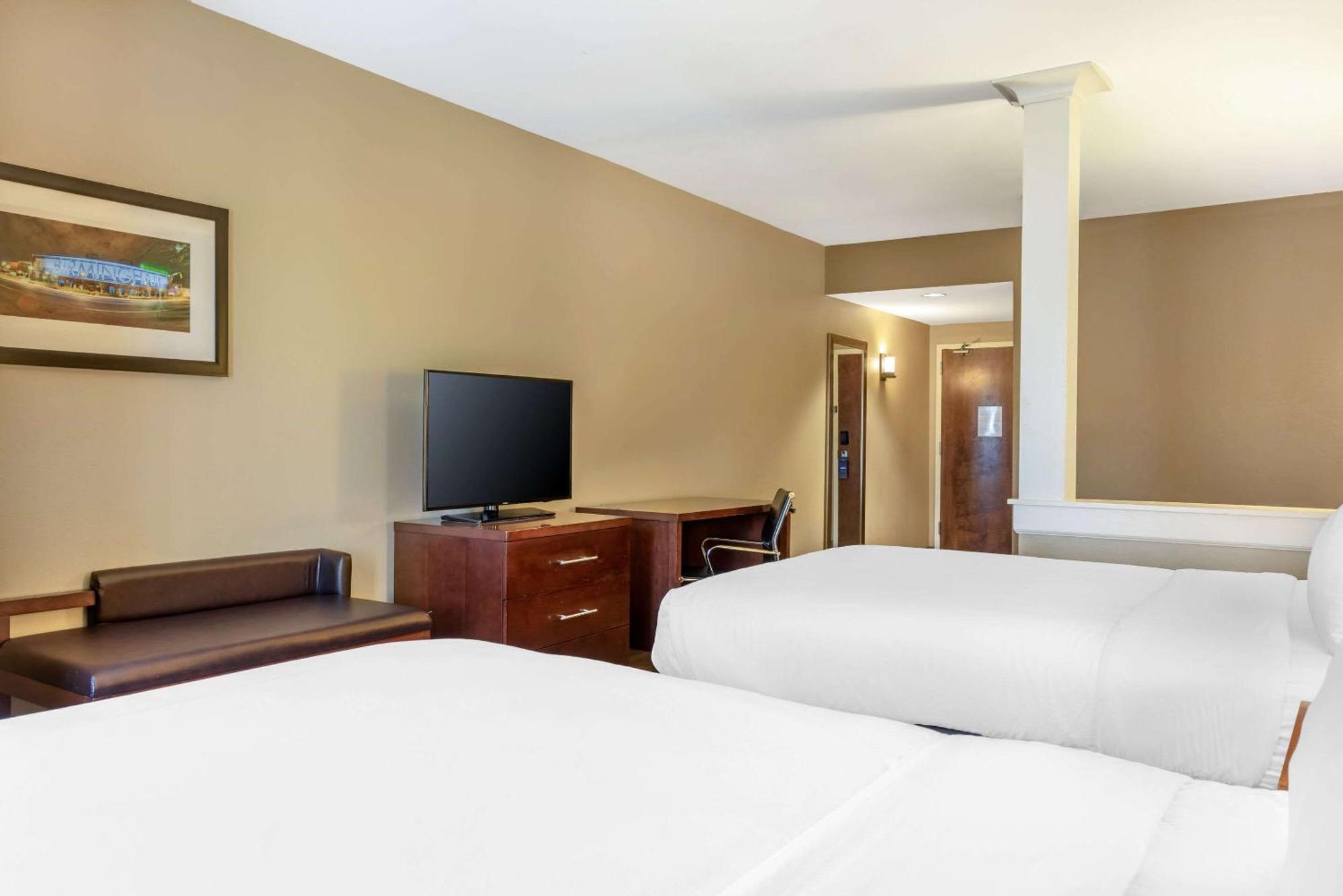 Comfort Inn & Suites At Crossplex Village Birmingham Eksteriør bilde