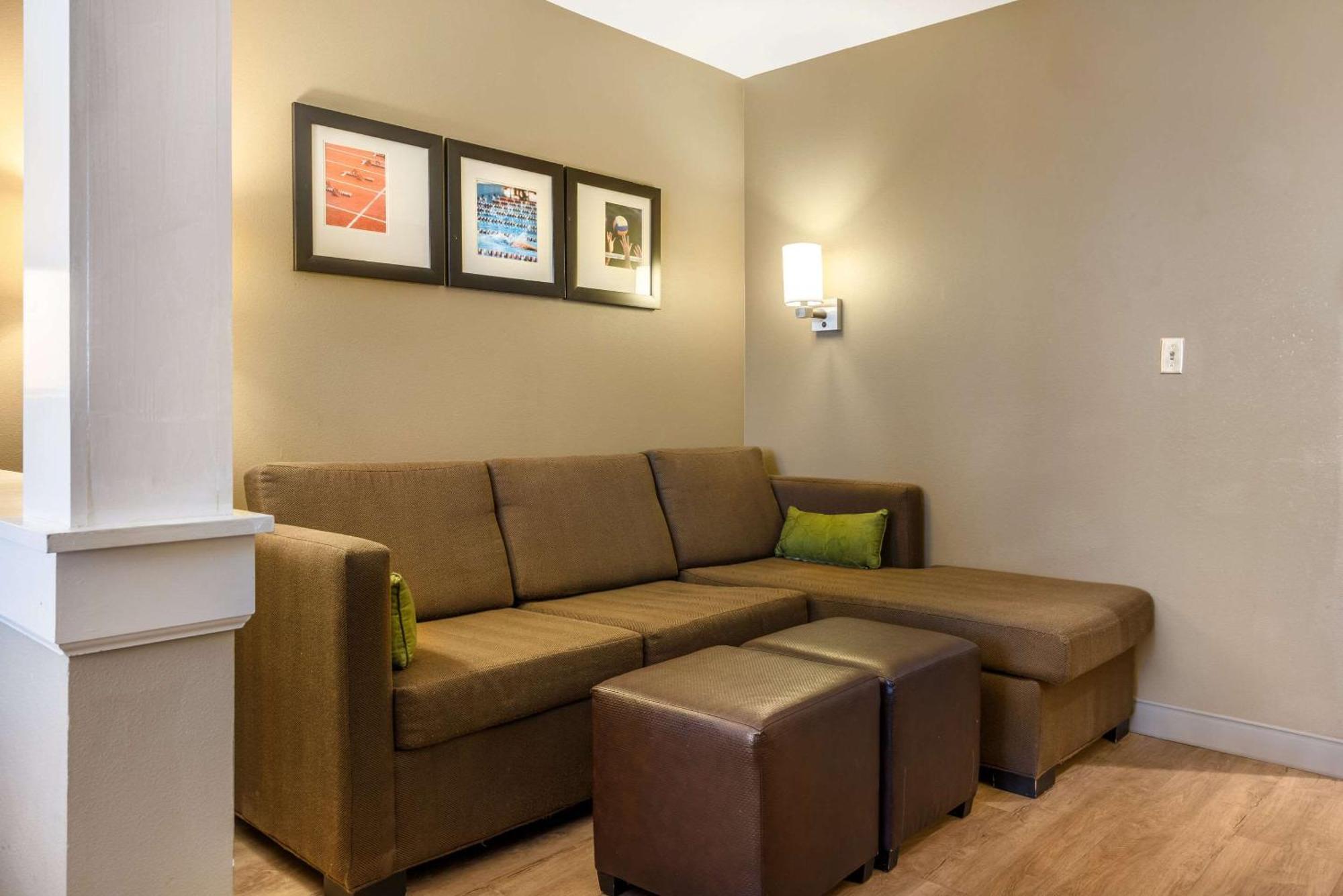 Comfort Inn & Suites At Crossplex Village Birmingham Eksteriør bilde