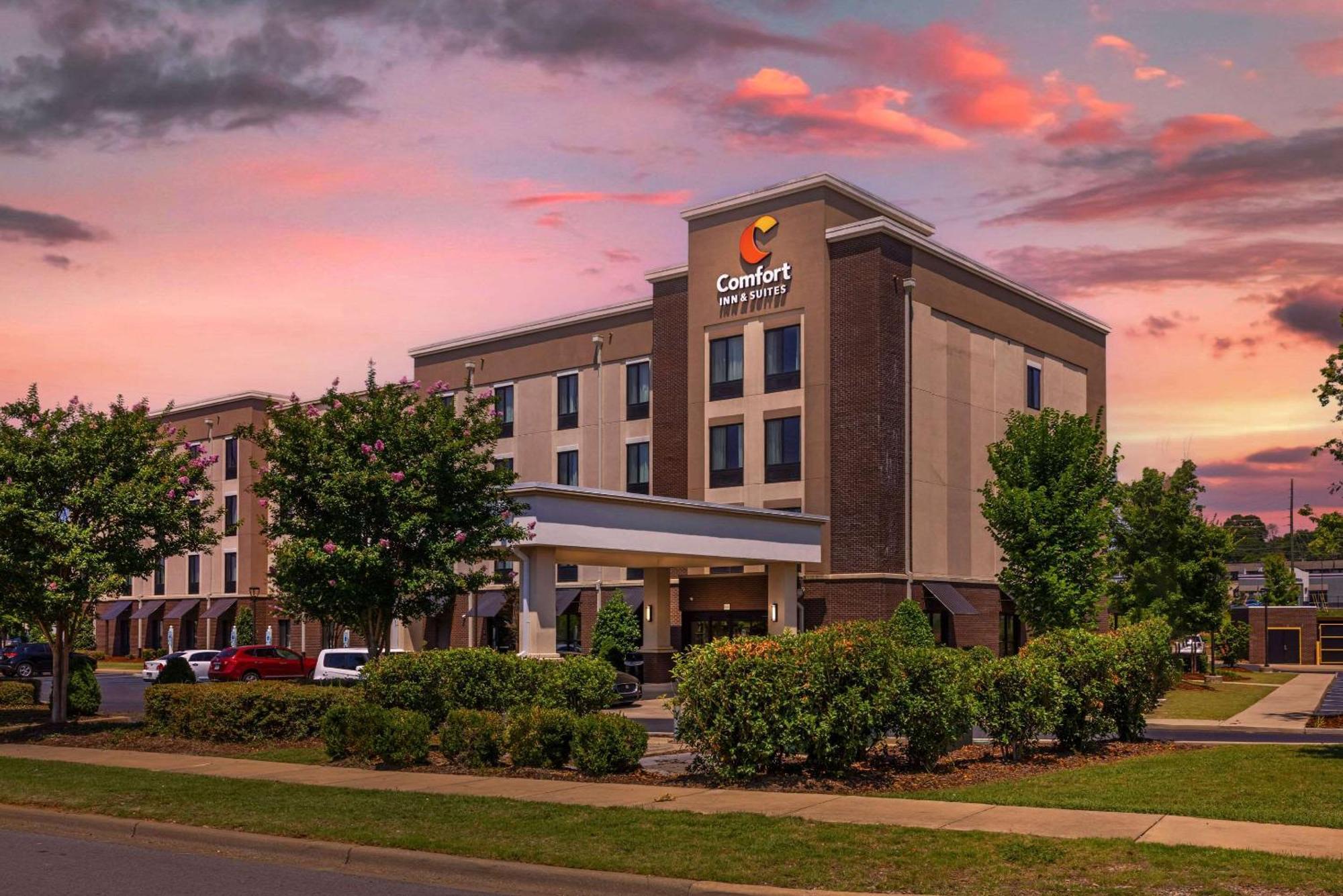 Comfort Inn & Suites At Crossplex Village Birmingham Eksteriør bilde